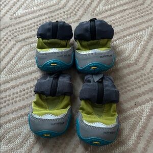 Ruffwear Grip Trex Dog Boots zip and Velcro closure 2.75 inch 🐶🐕 gently used